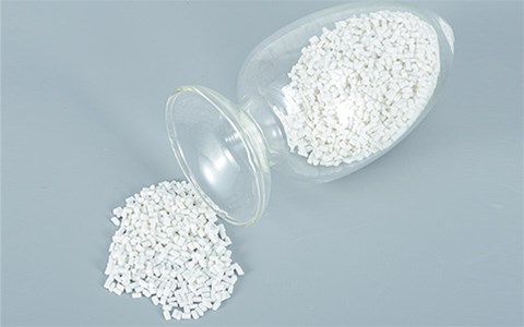 工程塑料阻燃改性新突破：PP/PE/ABS阻燃母粒協同增效技術重塑行業標桿